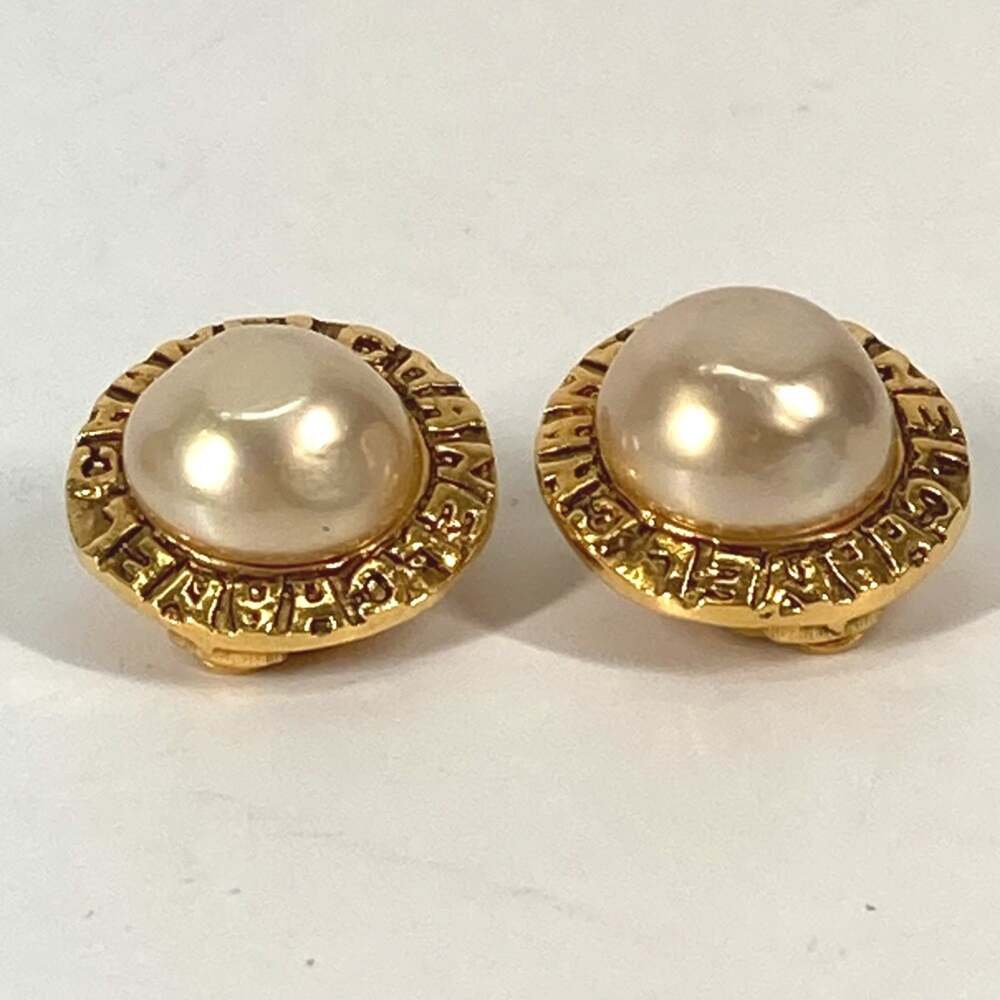 Chanel Vintage Clip-On Earrings Pearl #209037C54B - Picture 2 of 9